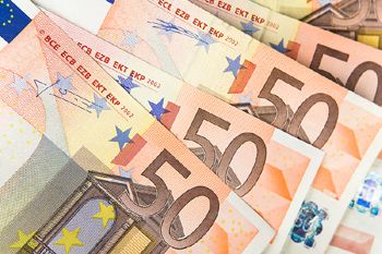 18.888 euro
18.888 euro
