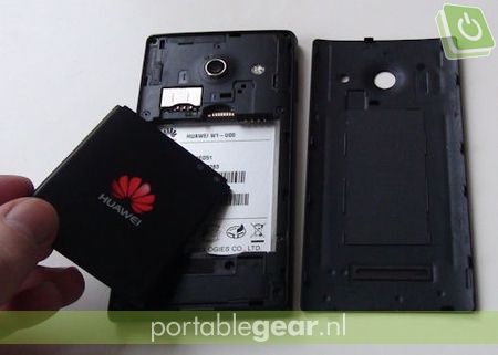 Huawei Ascend W1: verwisselbare batterij & microSD-kaartslot
