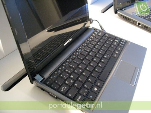 Medion Akoya Mini E1221