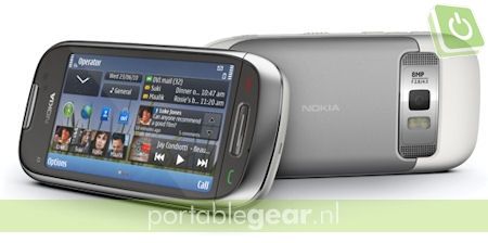 Nokia C7
Nokia C7