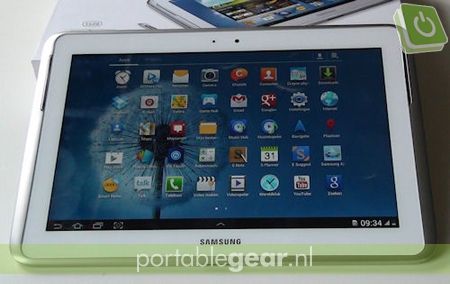 Samsung Galaxy Note 10.1: Android 4.0 Ice Cream Sandwich + TouchWiz UI 