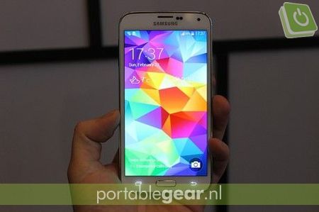 Samsung Galaxy S5 - Front (bron: pocket-lint.com)
