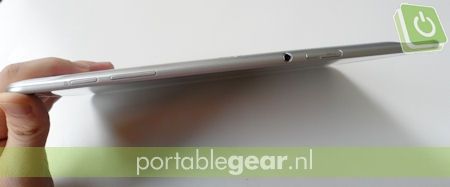 Samsung Galaxy Tab 10.1 zijkant