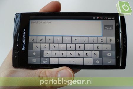 Sony Ericsson Xperia Arc: on-screen toetsenbord
