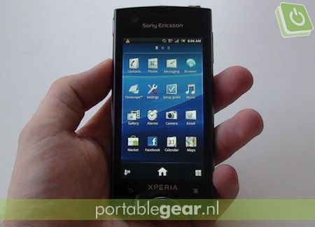 Sony Ericsson Xperia ray: frontview